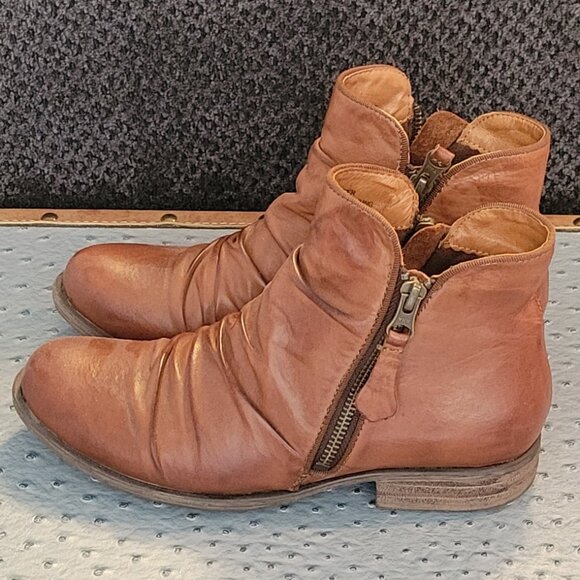 EUC Miz Mooz Double Zipper "Pleasant" Boot - Picture 3 of 3